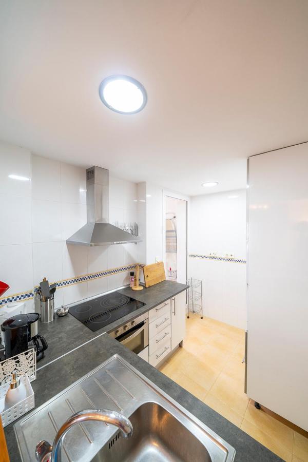 Апартаменти Apartamento Cantarero Нерха Екстер'єр фото